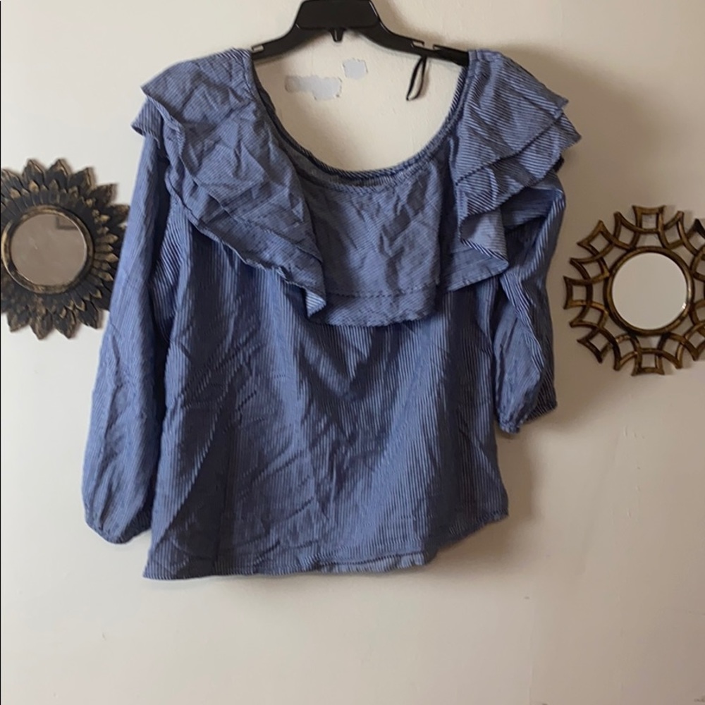 Off Shoulder Top - image 3